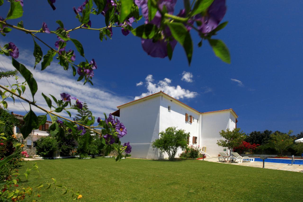 Pavlos Maria Studios Skiathos by Eksteriør billede